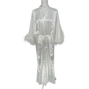 NEW Prodesign White Satin Rob with Feather Cuffs and Sash Sz L/XL